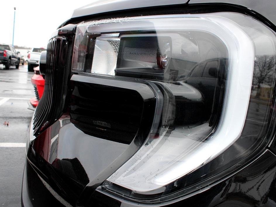 Used 2025 Ford Maverick Lobo image 29