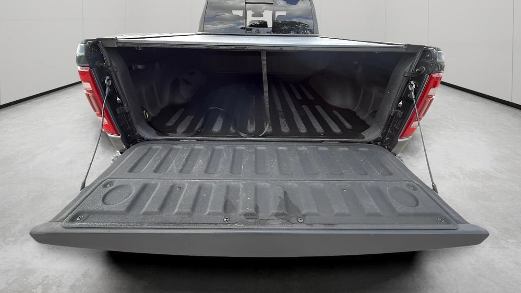 Used 2019 RAM 1500 Laramie RWD image 27
