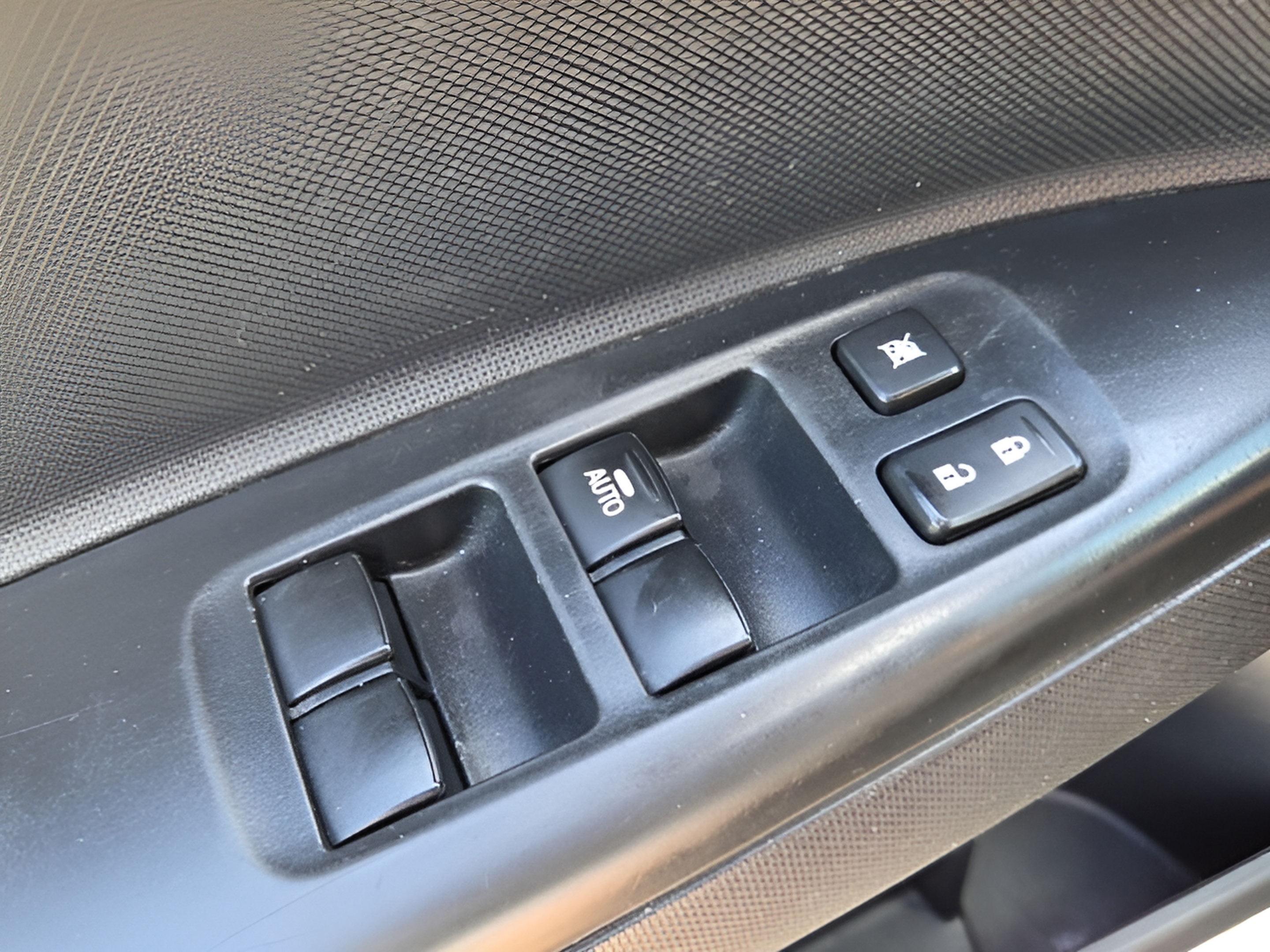 Used 2024 Mitsubishi Mirage ES FWD image 27