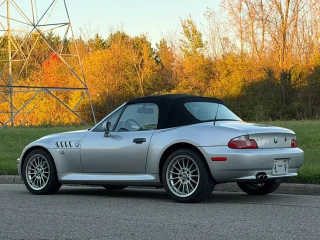 Used 2002 BMW Z3 3.0i RWD image 14