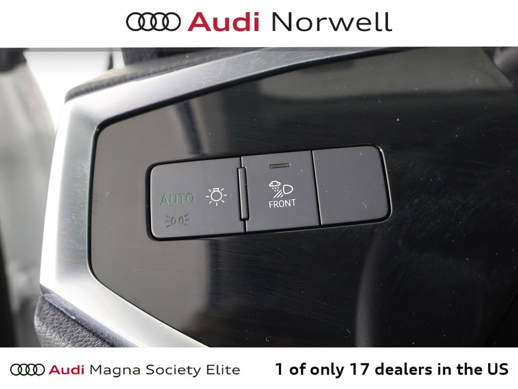 Used 2025 Audi Q3 2.0T Premium w/ Convenience Package image 27