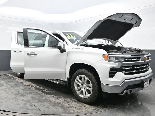 Used 2023 Chevrolet Silverado 1500 LTZ image 39