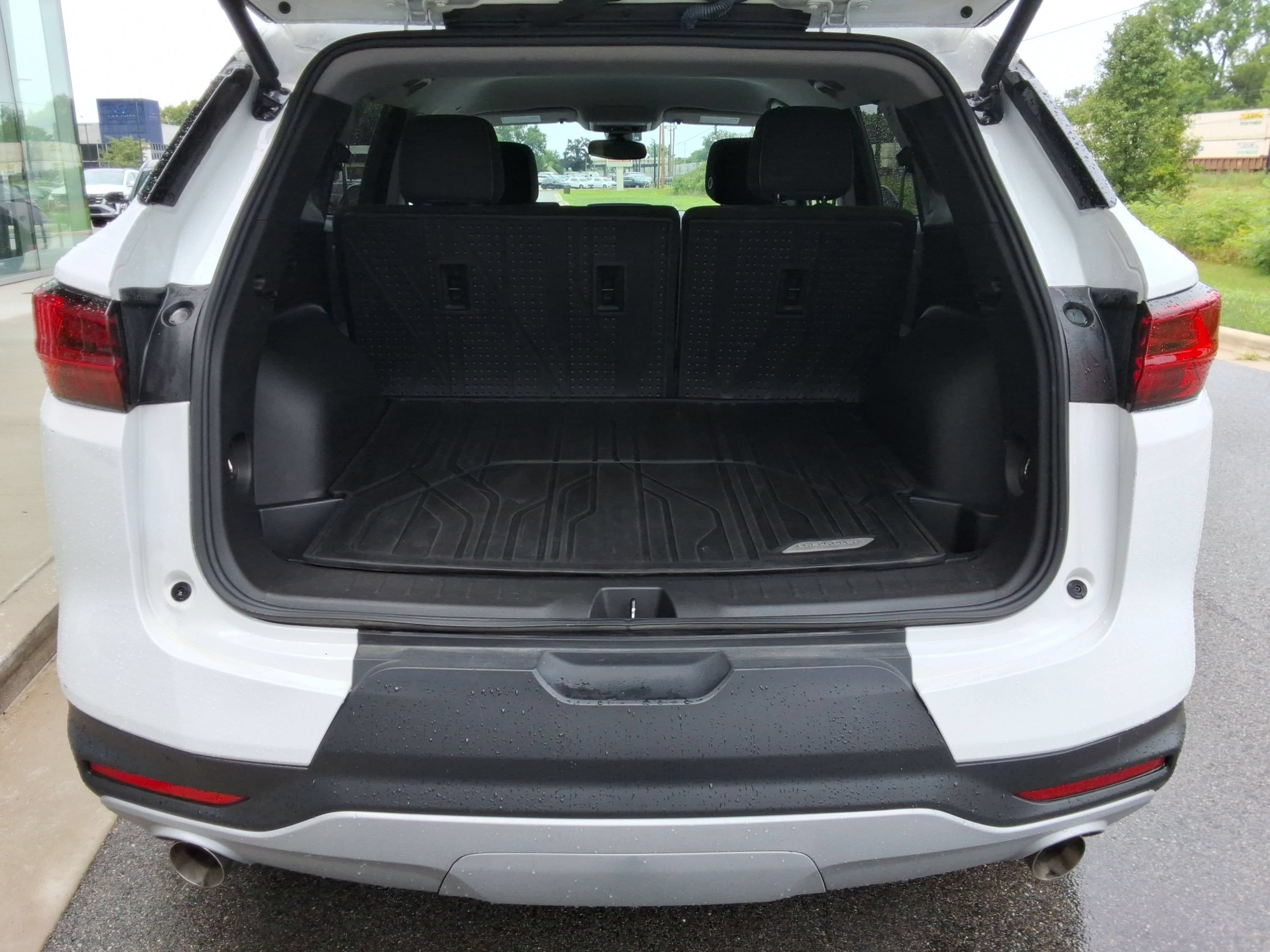 Used 2023 Chevrolet Blazer LT w/ Convenience Package FWD image 32