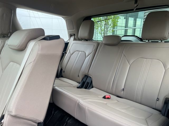 Used 2022 Ford Expedition Limited AWD/4WD image 20
