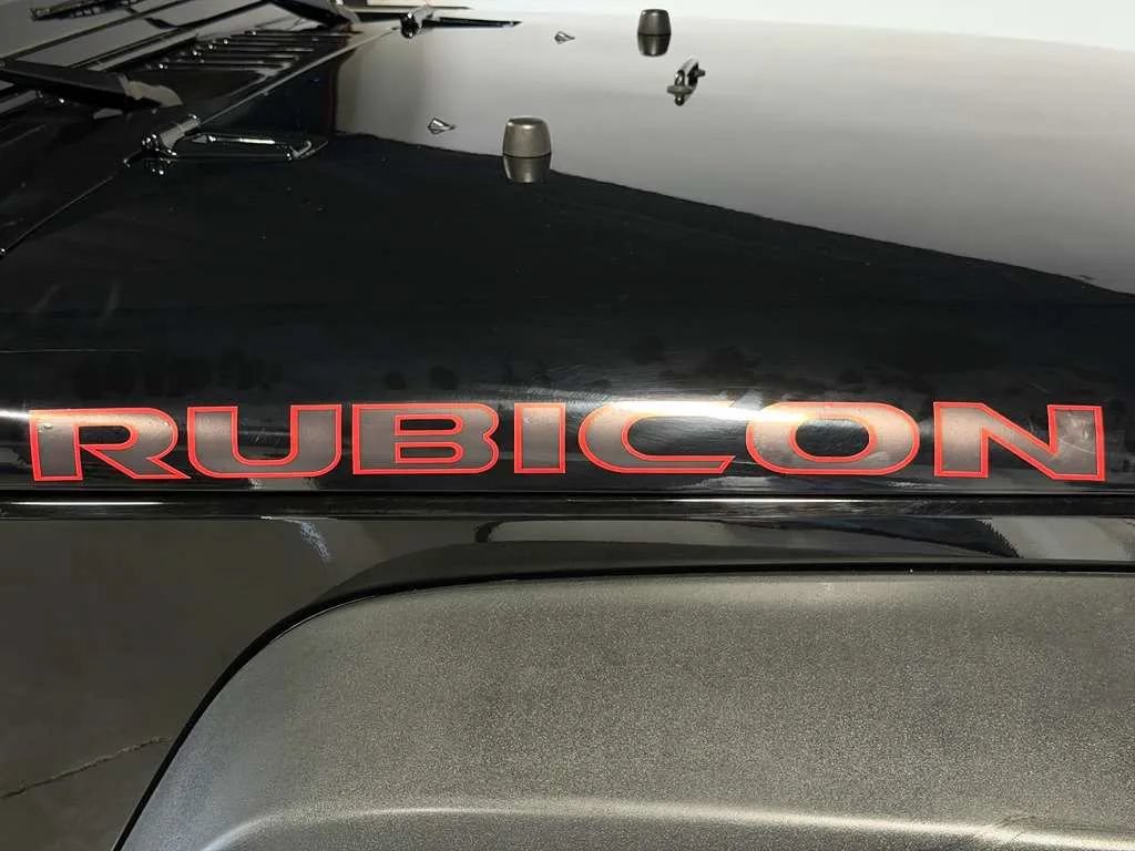 Used 2015 Jeep Wrangler Rubicon w/ Power Convenience Group AWD/4WD image 20