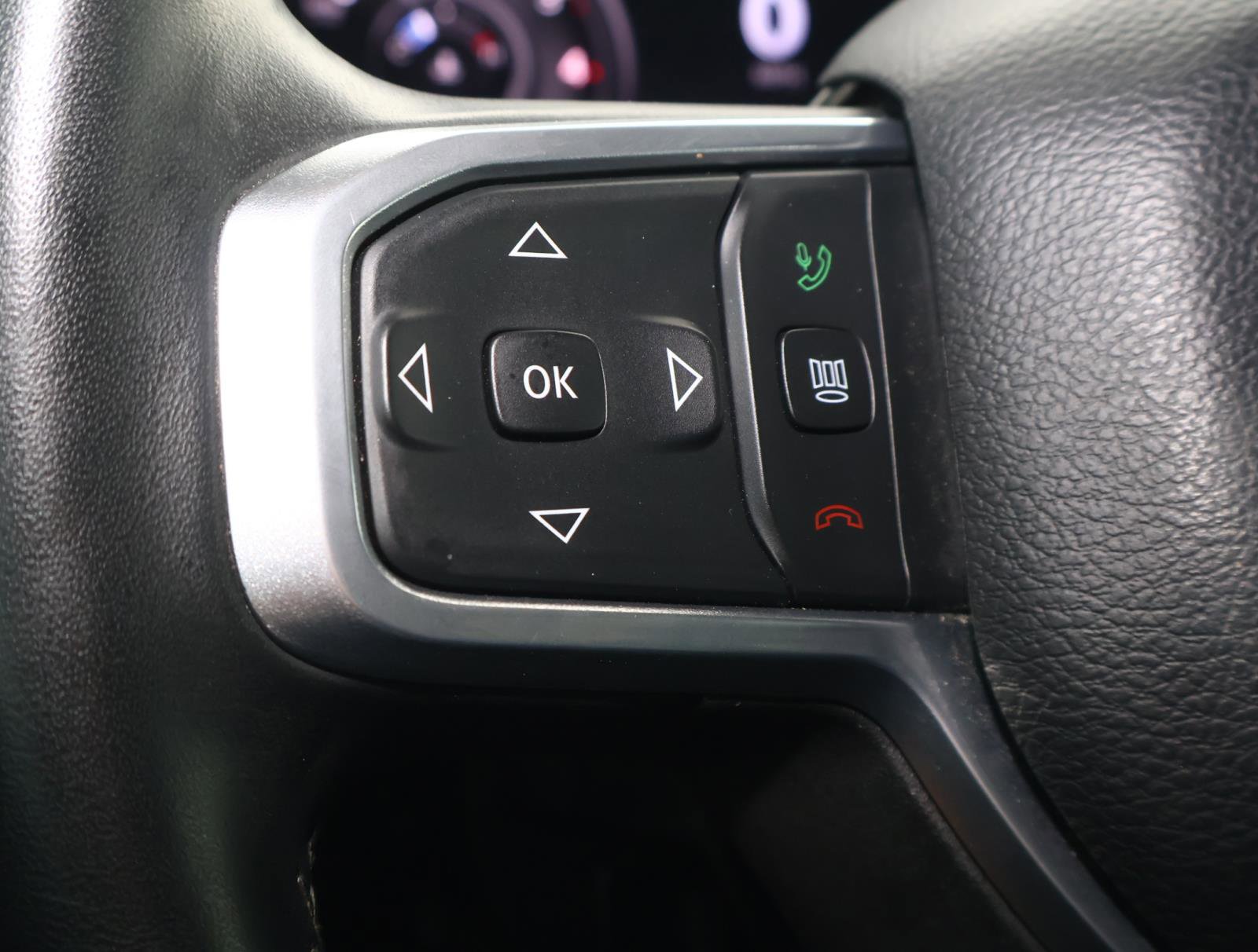 Used 2024 RAM 2500 Laramie w/ Sport Appearance Package AWD/4WD image 25