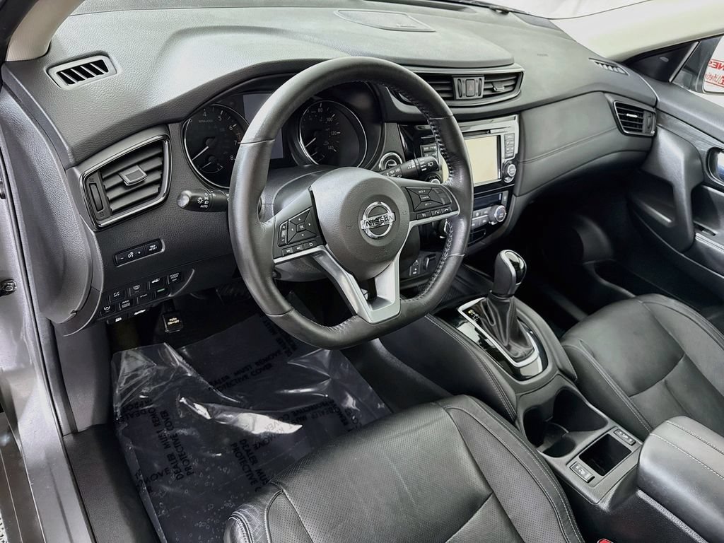 Used 2017 Nissan Rogue SL w/ SL Premium Package AWD/4WD image 20