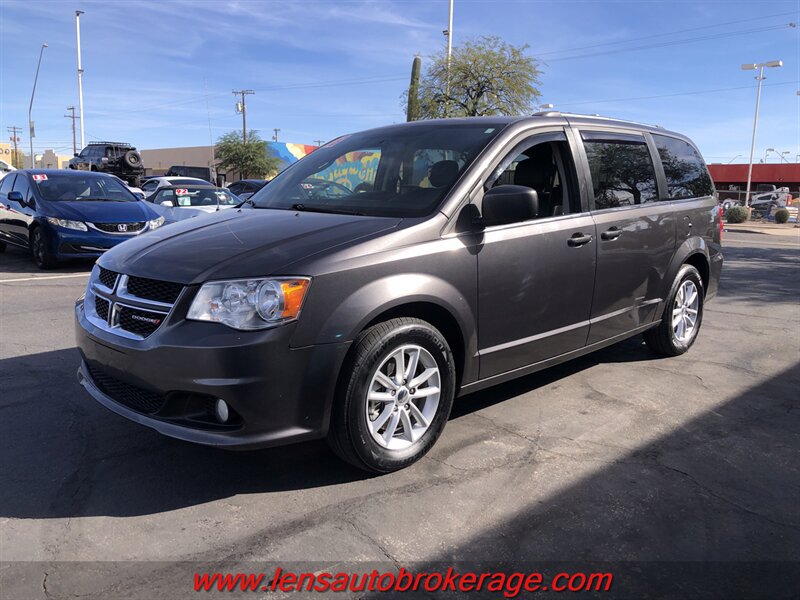 Used 2018 Dodge Grand Caravan SXT FWD image 4