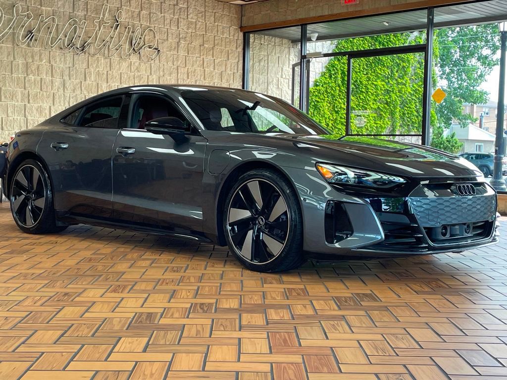 Used 2024 Audi e-tron GT Prestige w/ Prestige Package AWD/4WD image 8