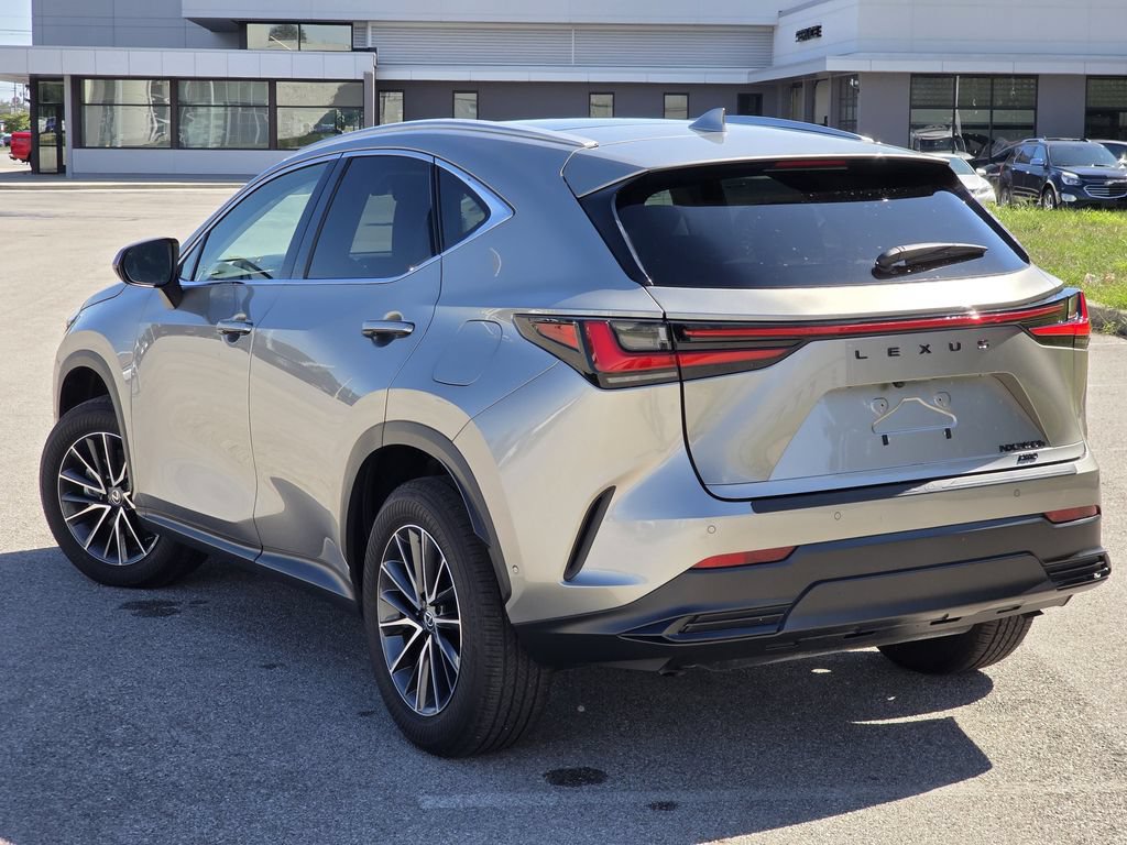 Certified 2025 Lexus NX 350h AWD w/ Rear Seat Package image 9