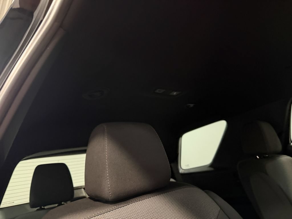 Used 2023 Chevrolet Traverse LT AWD/4WD image 15