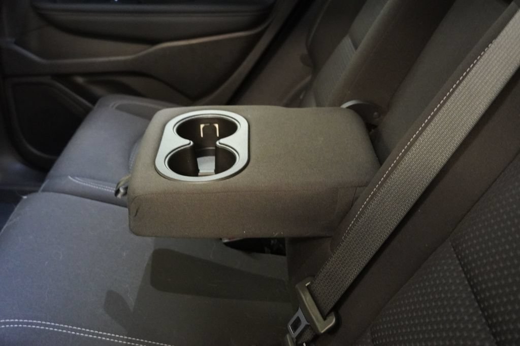 Used 2024 GMC Terrain SLE w/ Driver Convenience Package FWD image 29