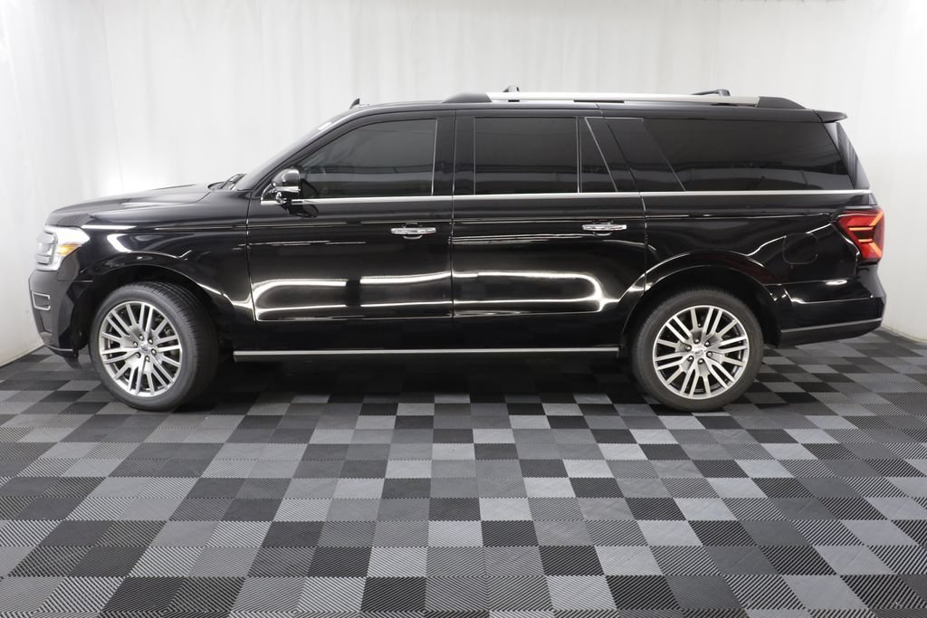 Used 2023 Ford Expedition Max Limited AWD/4WD image 4