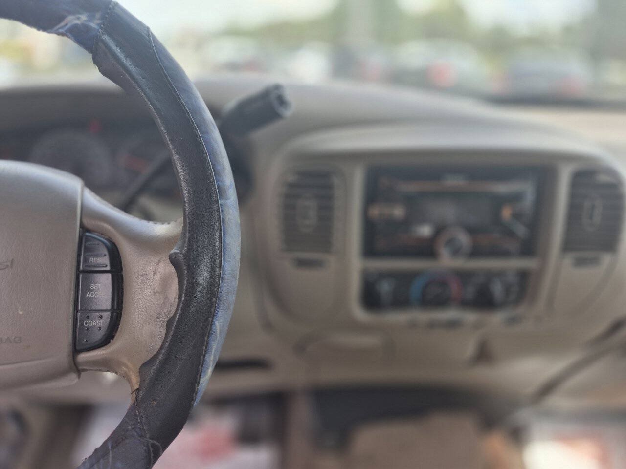 Used 2002 Ford F150 XLT RWD image 15