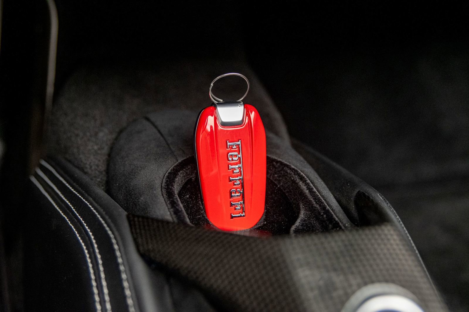 Used 2017 Ferrari 488 Spider image 28