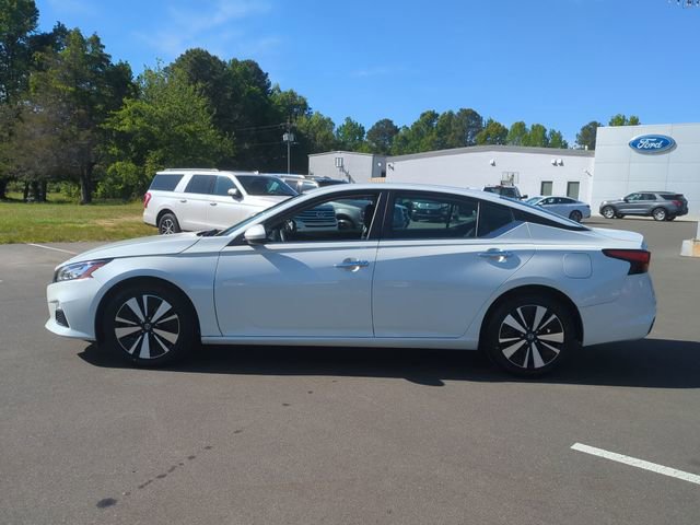 Used 2022 Nissan Altima 2.5 SV image 10