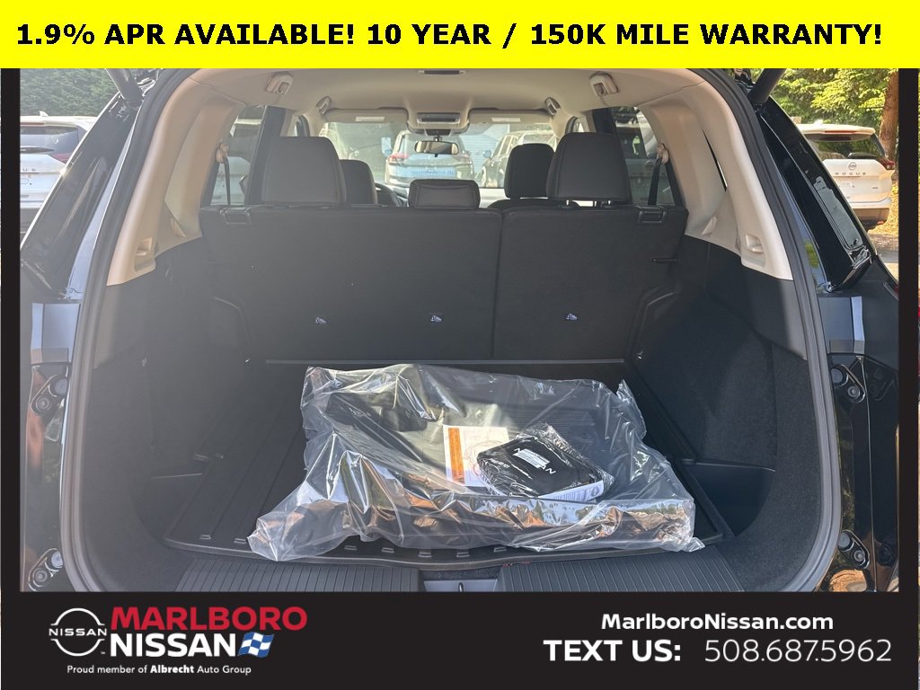New 2026 Nissan Rogue SV image 13