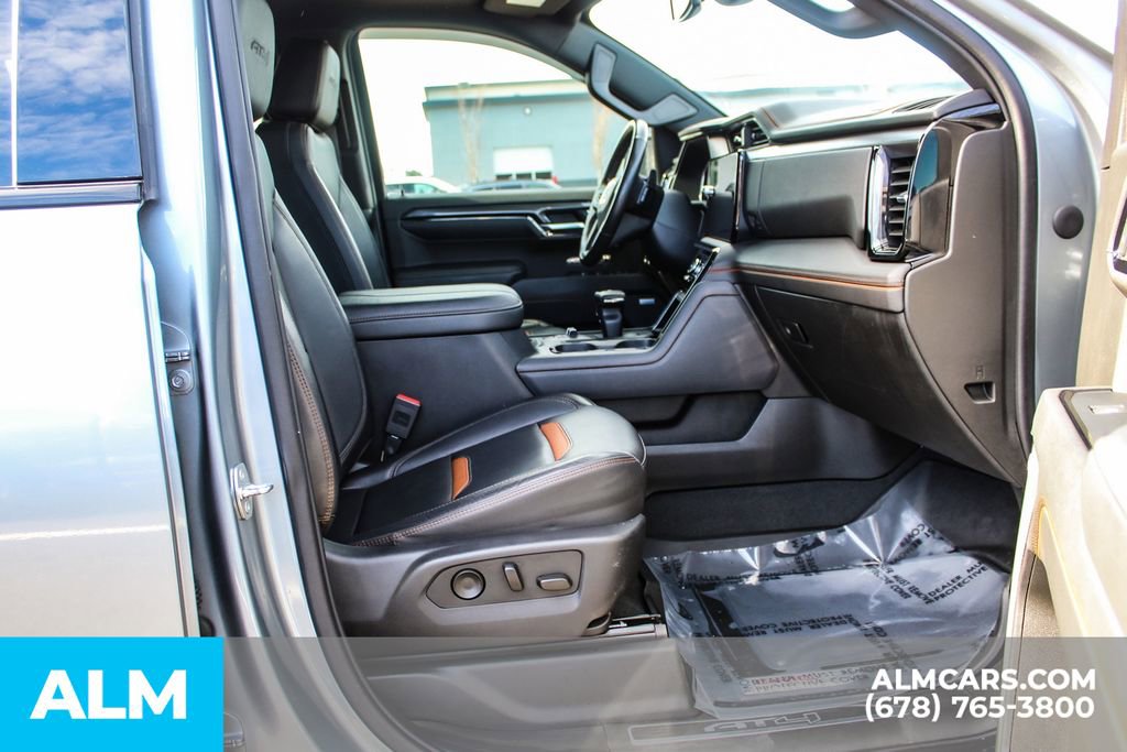 Used 2023 GMC Sierra 1500 AT4 w/ AT4 Preferred Package image 19