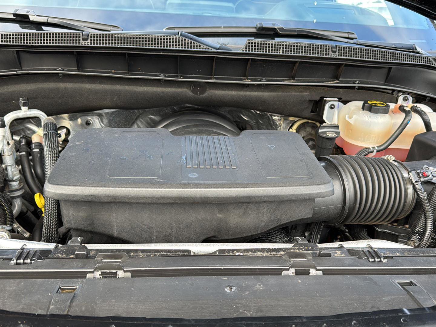 Used 2024 Chevrolet Tahoe Premier image 32