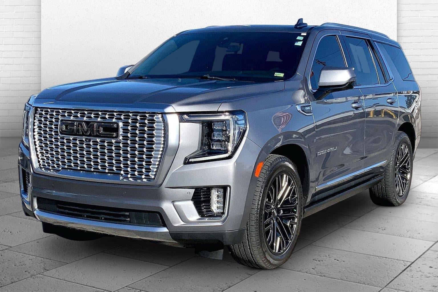 Used 2021 GMC Yukon Denali w/ Denali Ultimate Package AWD/4WD image 10