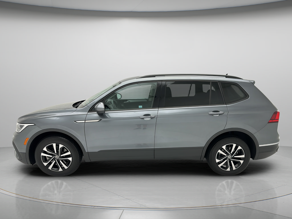 Used 2023 Volkswagen Tiguan S FWD image 8