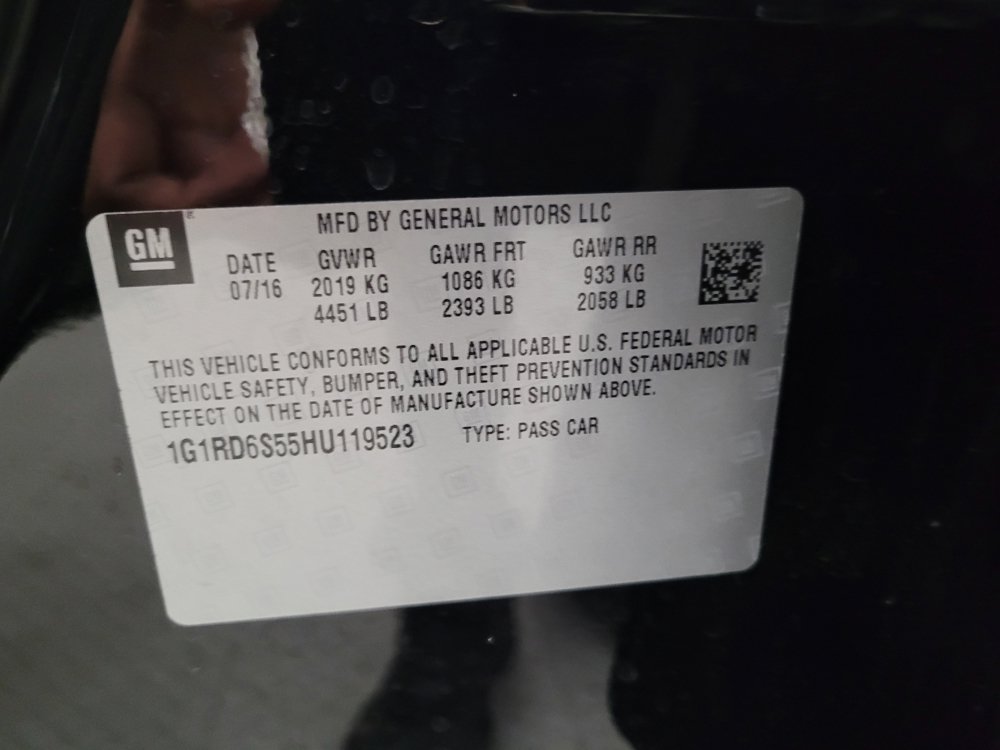 Used 2017 Chevrolet Volt Premier w/ Driver Confidence II Package FWD image 33