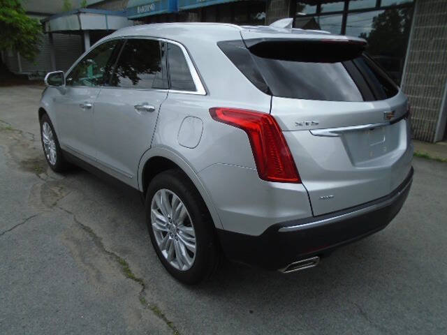 Used 2017 Cadillac XT5 Premium Luxury AWD/4WD image 6