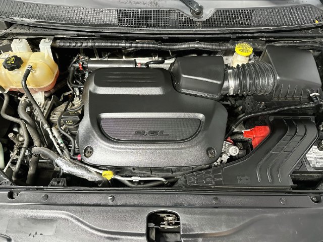 Used 2020 Chrysler Pacifica Limited FWD image 34