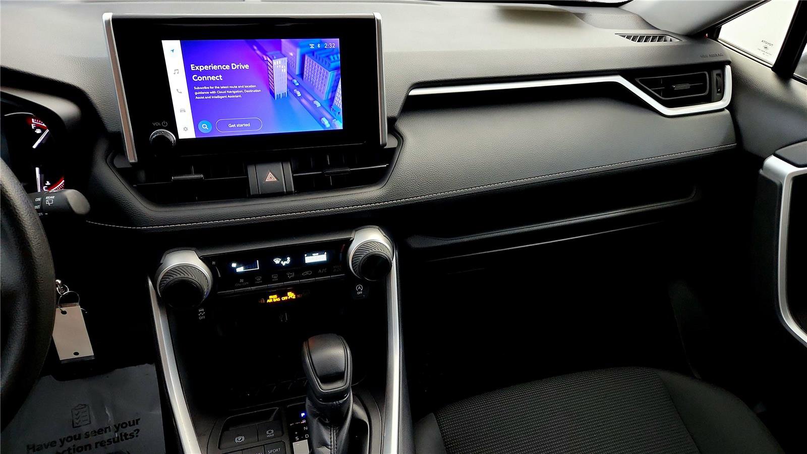 Used 2024 Toyota RAV4 LE image 29