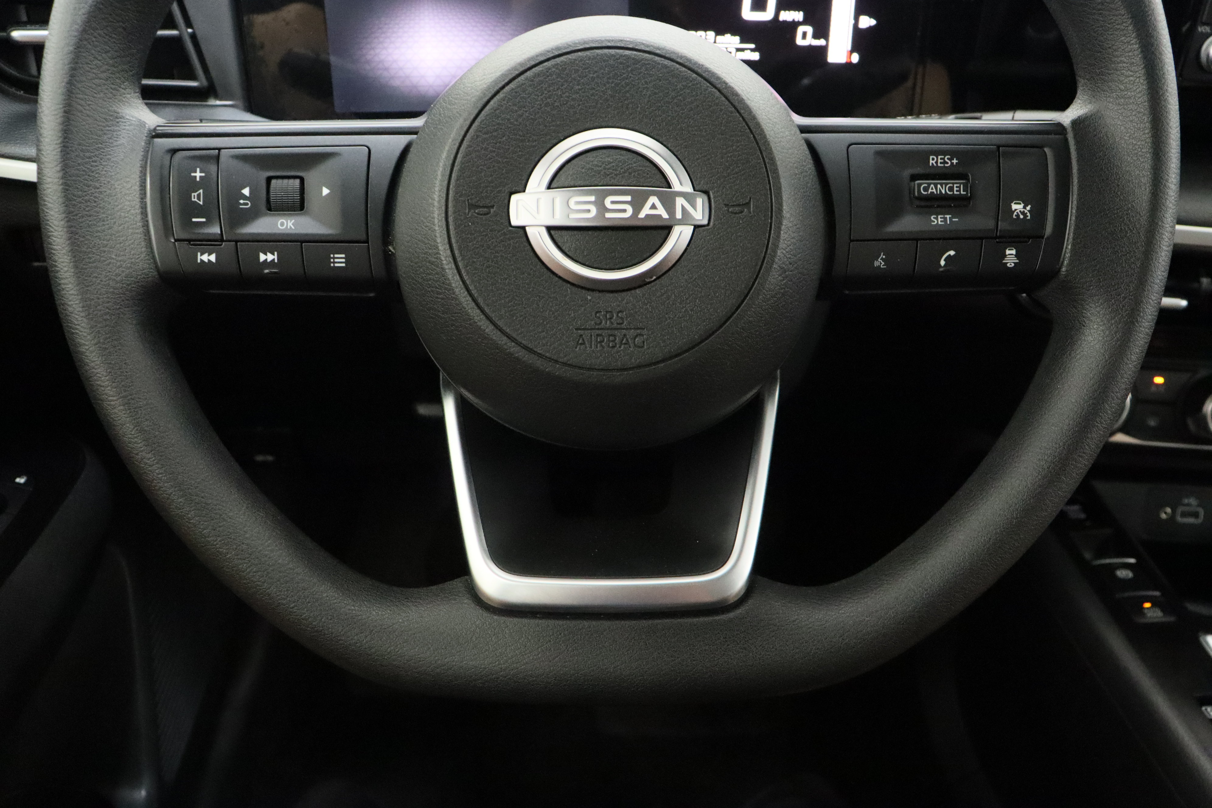 Used 2025 Nissan Kicks S FWD image 22