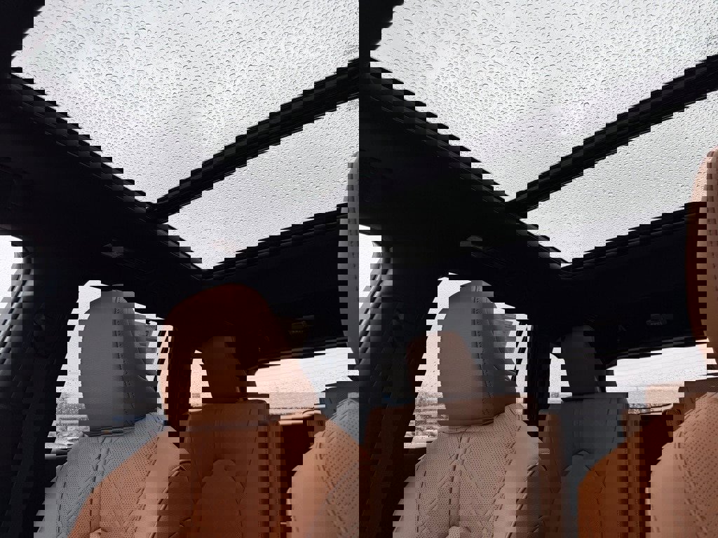 New 2026 Toyota Highlander Platinum image 20