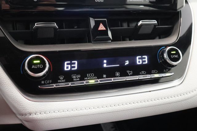 Certified 2019 Toyota Corolla XSE FWD image 20