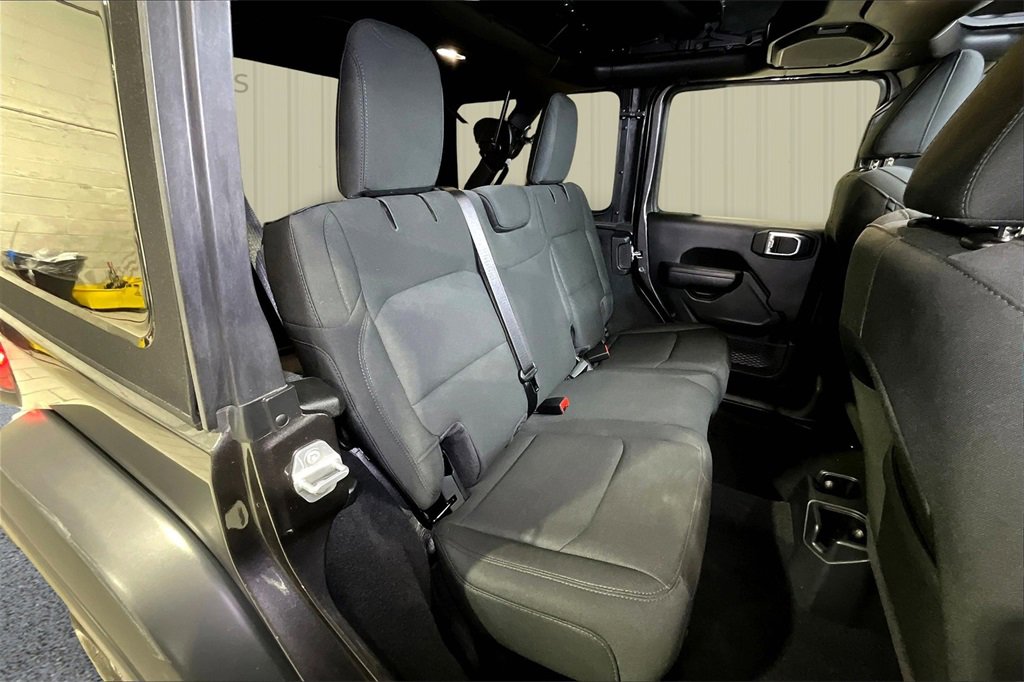 Used 2021 Jeep Wrangler Unlimited Sport image 25