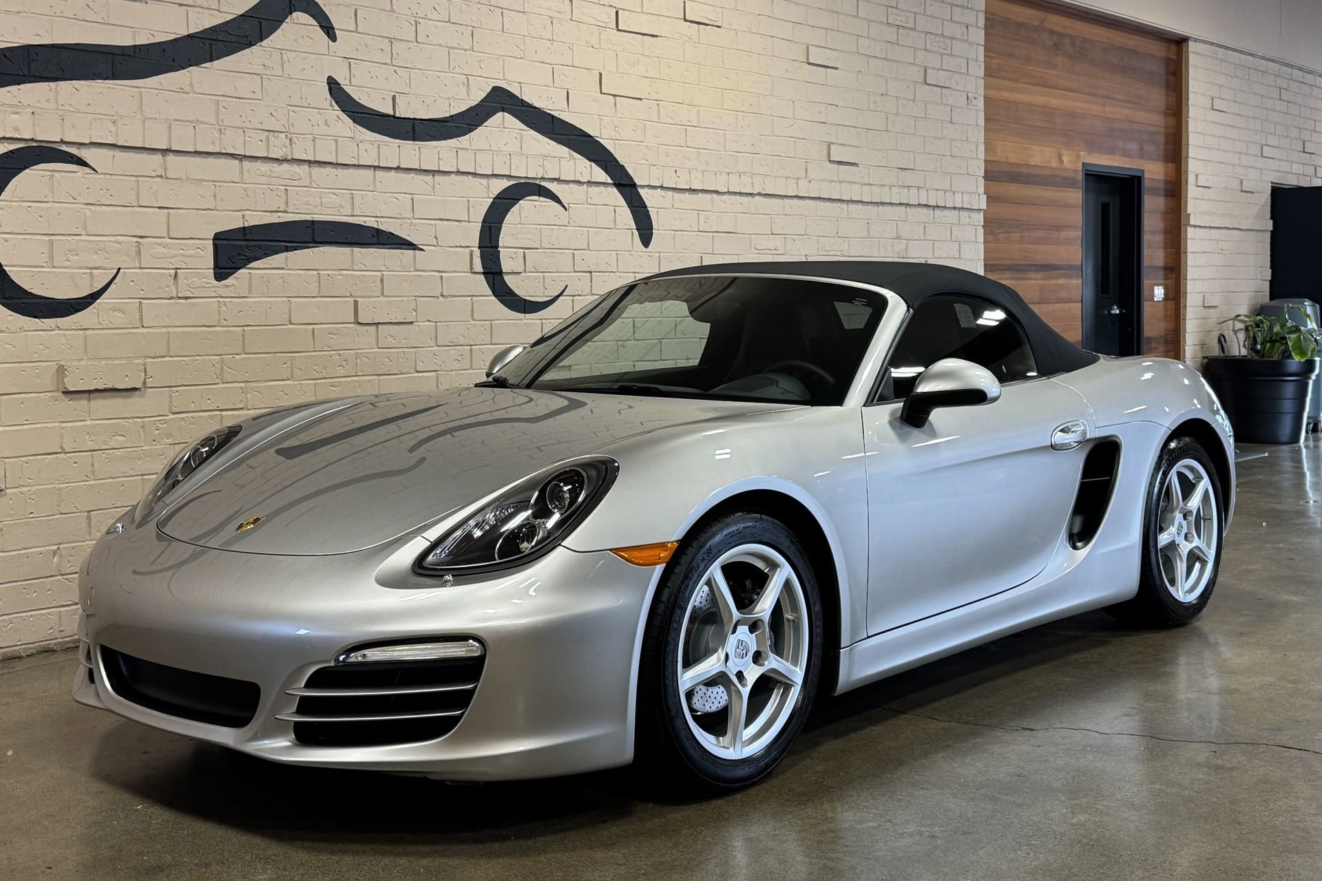 Used 2013 Porsche Boxster RWD image 17