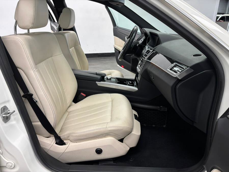 Used 2014 Mercedes-Benz E 350 4MATIC Sedan w/ Premium 1 Package image 32