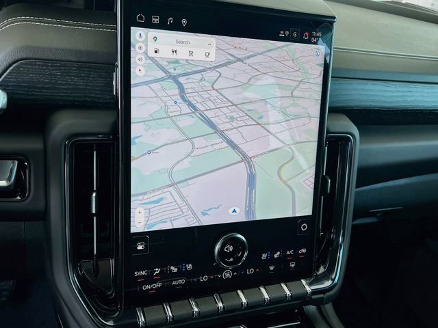 New 2026 GMC Yukon AT4 Ultimate AWD/4WD image 8