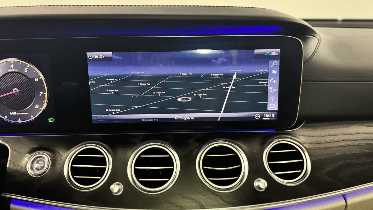 Used 2020 Mercedes-Benz E 63 AMG S image 25