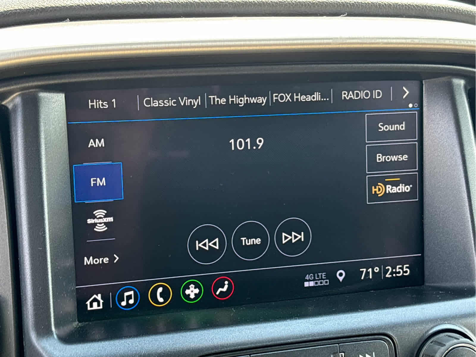 Used 2019 GMC Canyon SLE w/ Elevation Edition AWD/4WD image 13