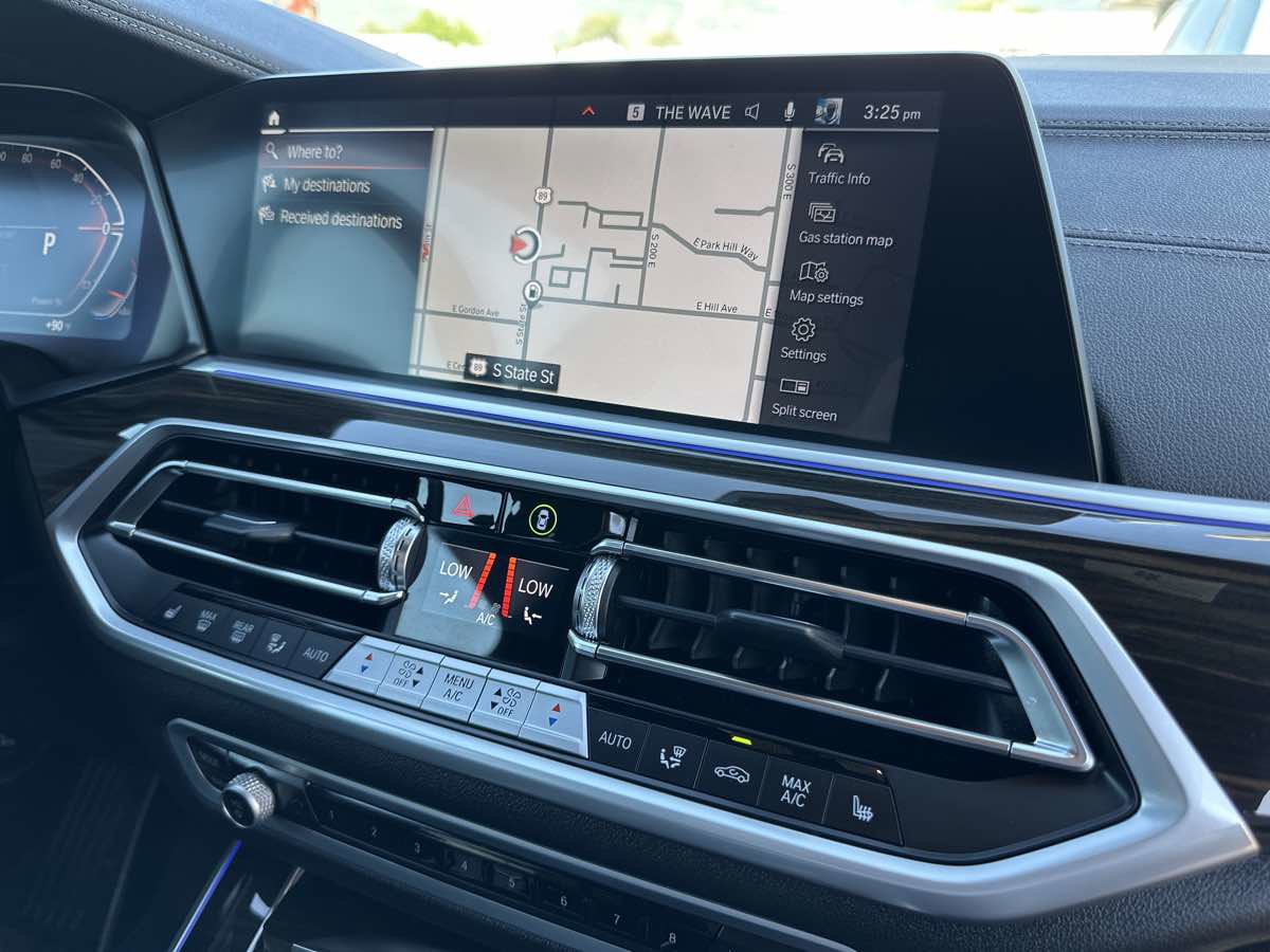 Used 2023 BMW X5 xDrive40i w/ Premium Package image 25