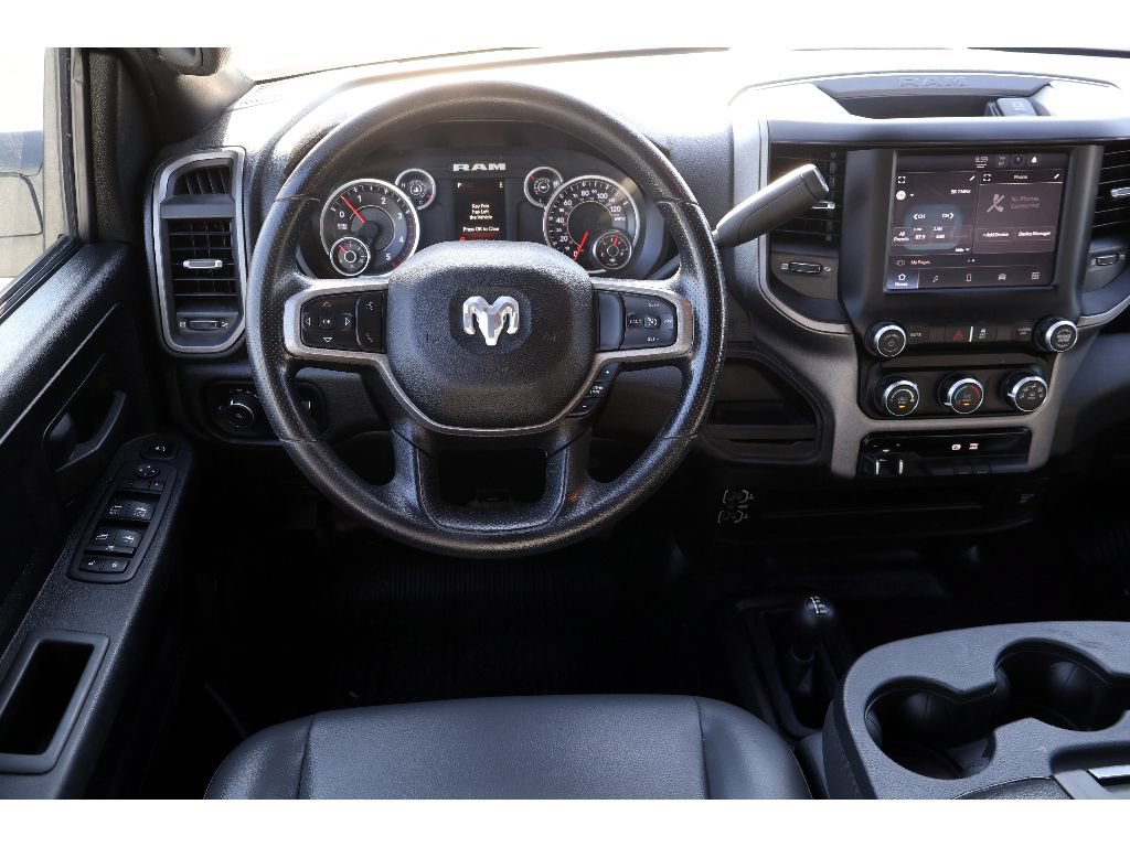 Used 2024 RAM 2500 Tradesman w/ Chrome Appearance Group AWD/4WD image 3
