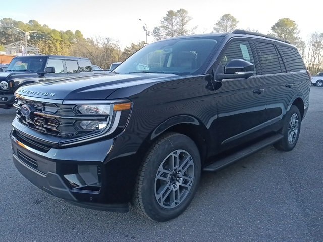 New 2026 Ford Expedition Active image 7
