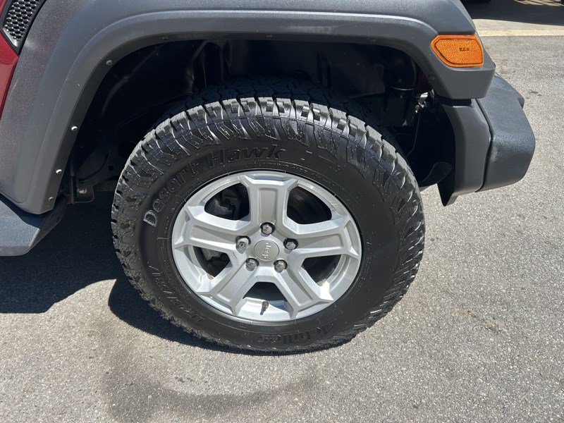 Used 2022 Jeep Wrangler Unlimited Sport AWD/4WD image 9