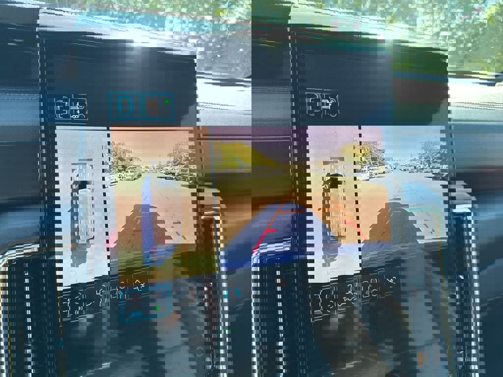 New 2025 GMC Yukon XL Denali w/ Sun & Power Step Package image 20