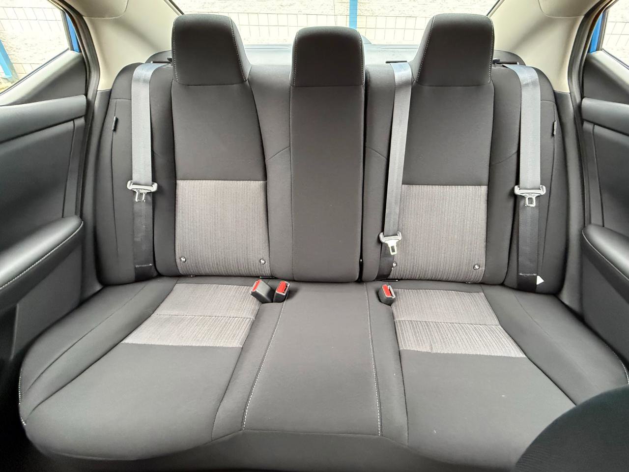 Used 2025 Nissan Sentra SV image 12