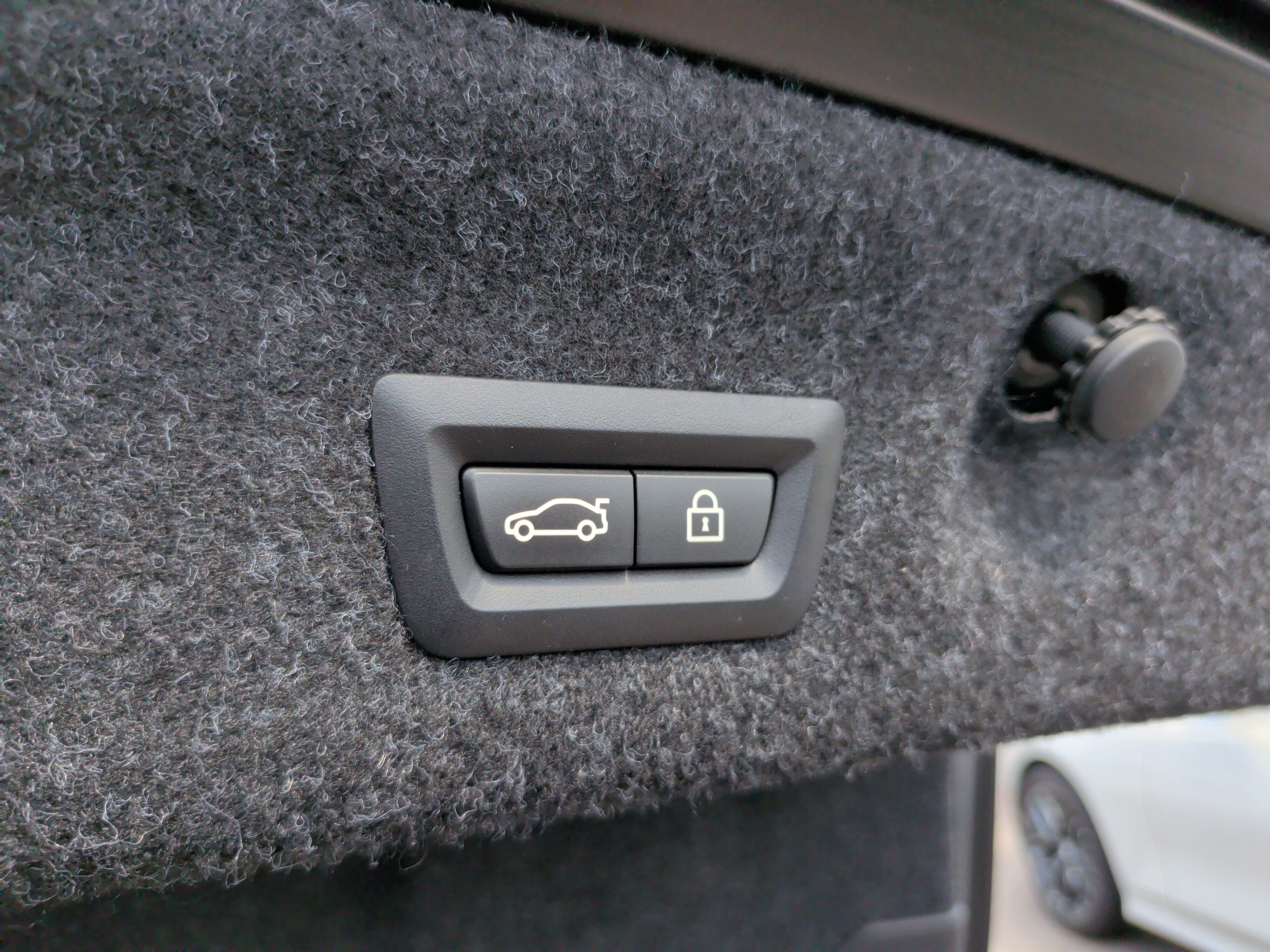 Used 2022 BMW M4 Coupe w/ Executive Package RWD image 40