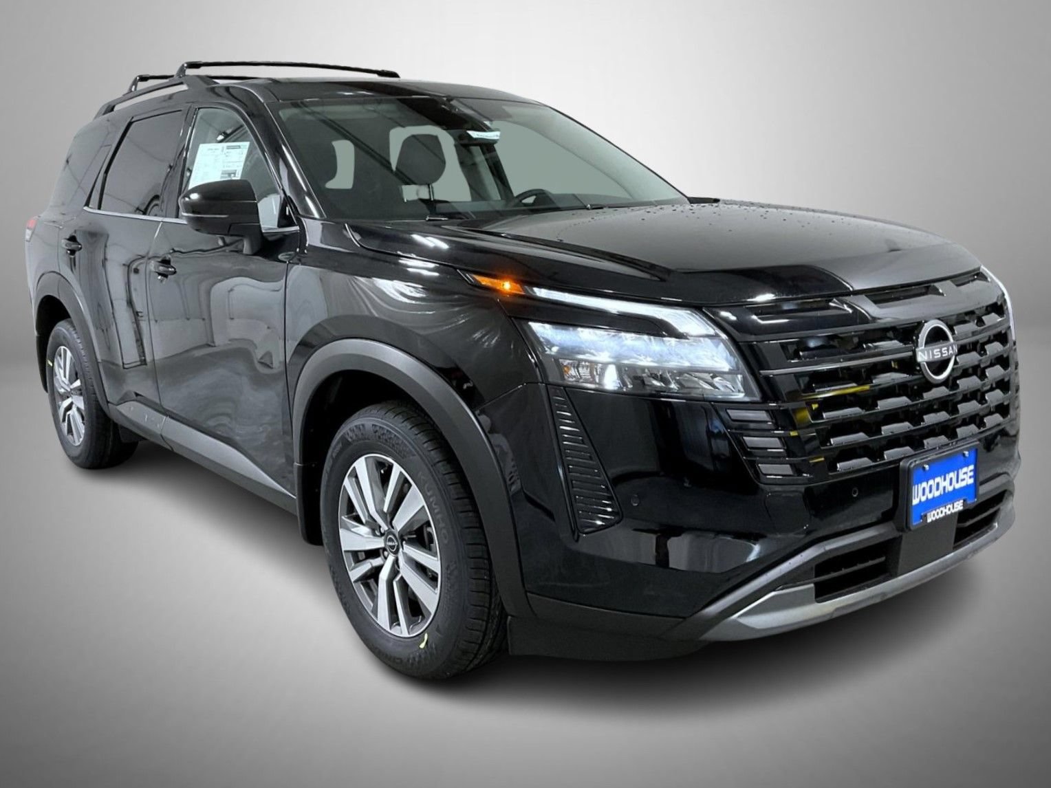 New 2026 Nissan Pathfinder SL AWD/4WD image 3