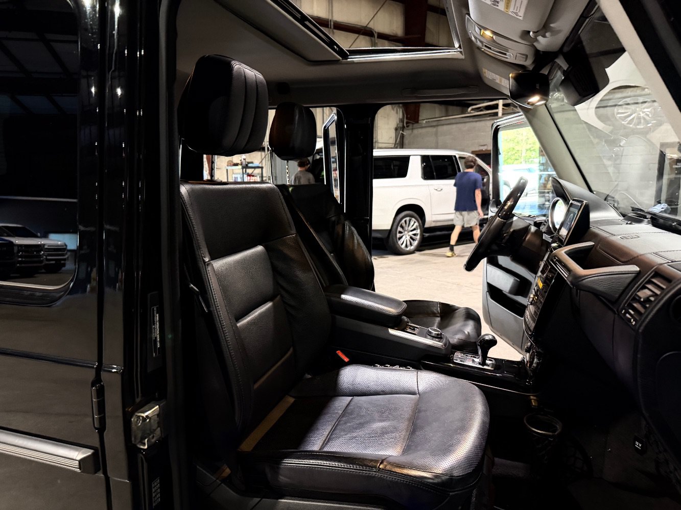 Used 2016 Mercedes-Benz G 550 image 28