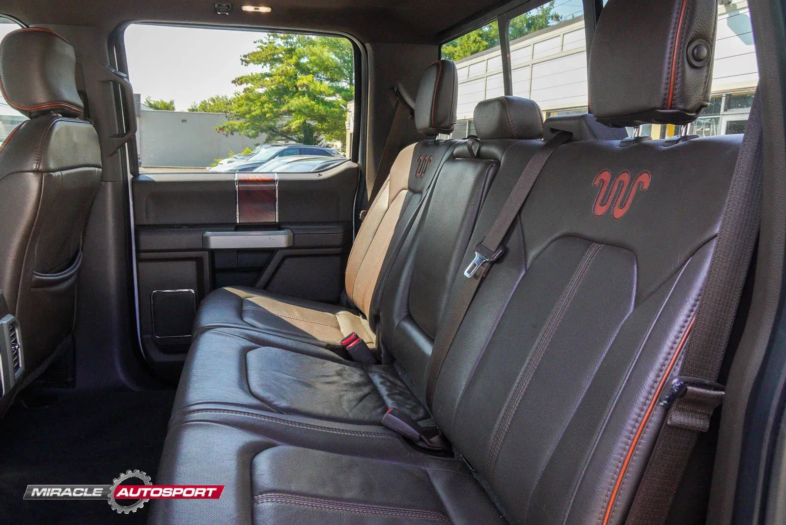 Used 2017 Ford F350 King Ranch w/ Tow Technology Bundle AWD/4WD image 26