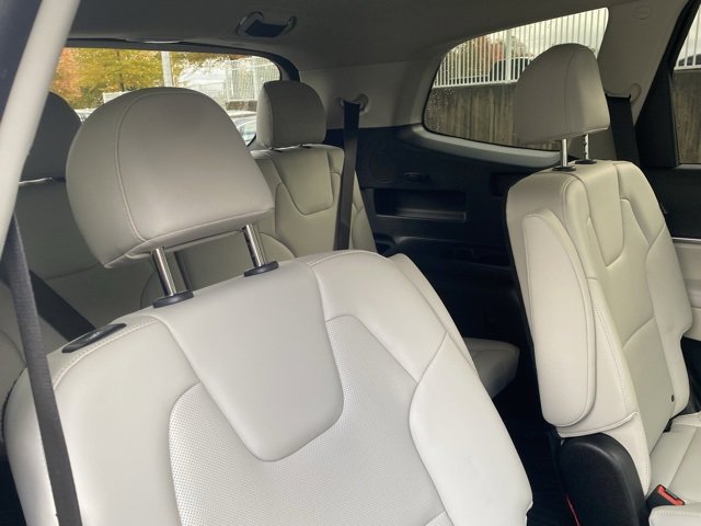 Used 2024 Kia Telluride S w/ S Sunroof Package image 32