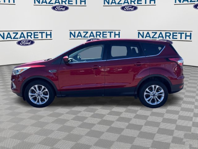 Used 2017 Ford Escape SE AWD/4WD image 4